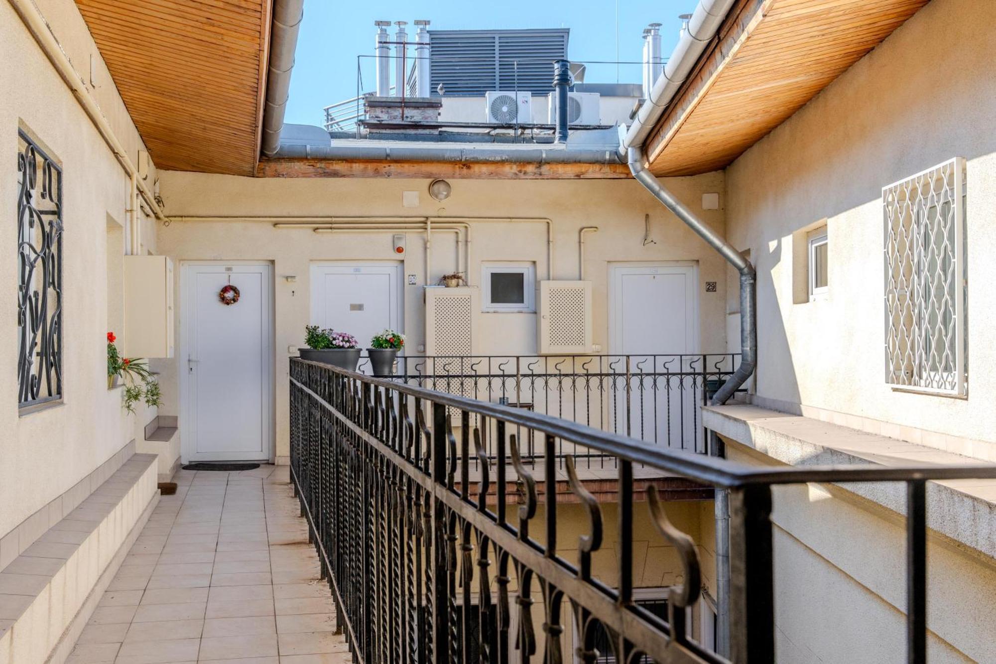 Cozy Flat In The Heart Of Buda — Photos 2